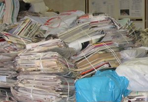 Школы столицы решают вопрос нехватки учебников сбором макулатуры Школы столицы решают вопрос нехватки учебников сбором макулатуры