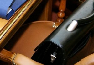 Бывший проректор КНУ имени Жусупа Баласагына стал замминистра образования Бывший проректор КНУ имени Жусупа Баласагына стал замминистра образования