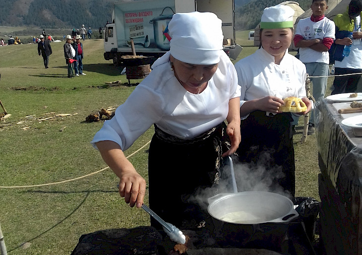 Команда профлицеев выиграла в одной из номинаций фестиваля «Всемирная кухня кочевников»