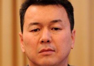 Алиясбек Алымкулов: «В течение года во всех 45 районах страны мы планируем создать Дома молодежи» Алиясбек Алымкулов: «В течение года во всех 45 районах страны мы планируем создать Дома молодежи»