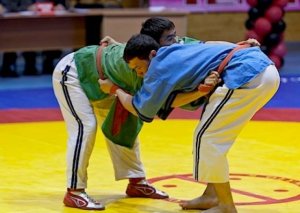Кыргызстанцы завоевали 3 медали на молодежном чемпионате Азии по борьбе на поясах Кыргызстанцы завоевали 3 медали на молодежном чемпионате Азии по борьбе на поясах
