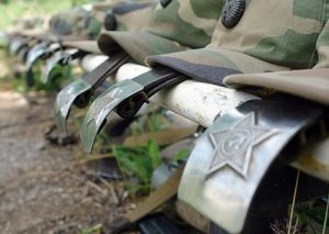 Министр обороны: Ближайшая наша задача – одеть, накормить и создать соцусловия для военнослужащих Министр обороны: Ближайшая наша задача – одеть, накормить и создать соцусловия для военнослужащих