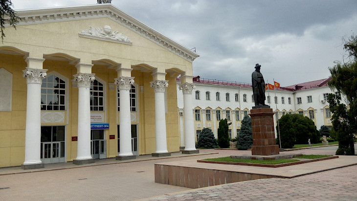 30 этнических кыргызов из Узбекистана могут бесплатно поступить в университеты Кыргызстана 30 этнических кыргызов из Узбекистана могут бесплатно поступить в университеты Кыргызстана