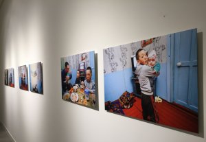 В Бельгии открылась фотовыставка о самобытности кыргызского народа В Бельгии открылась фотовыставка о самобытности кыргызского народа